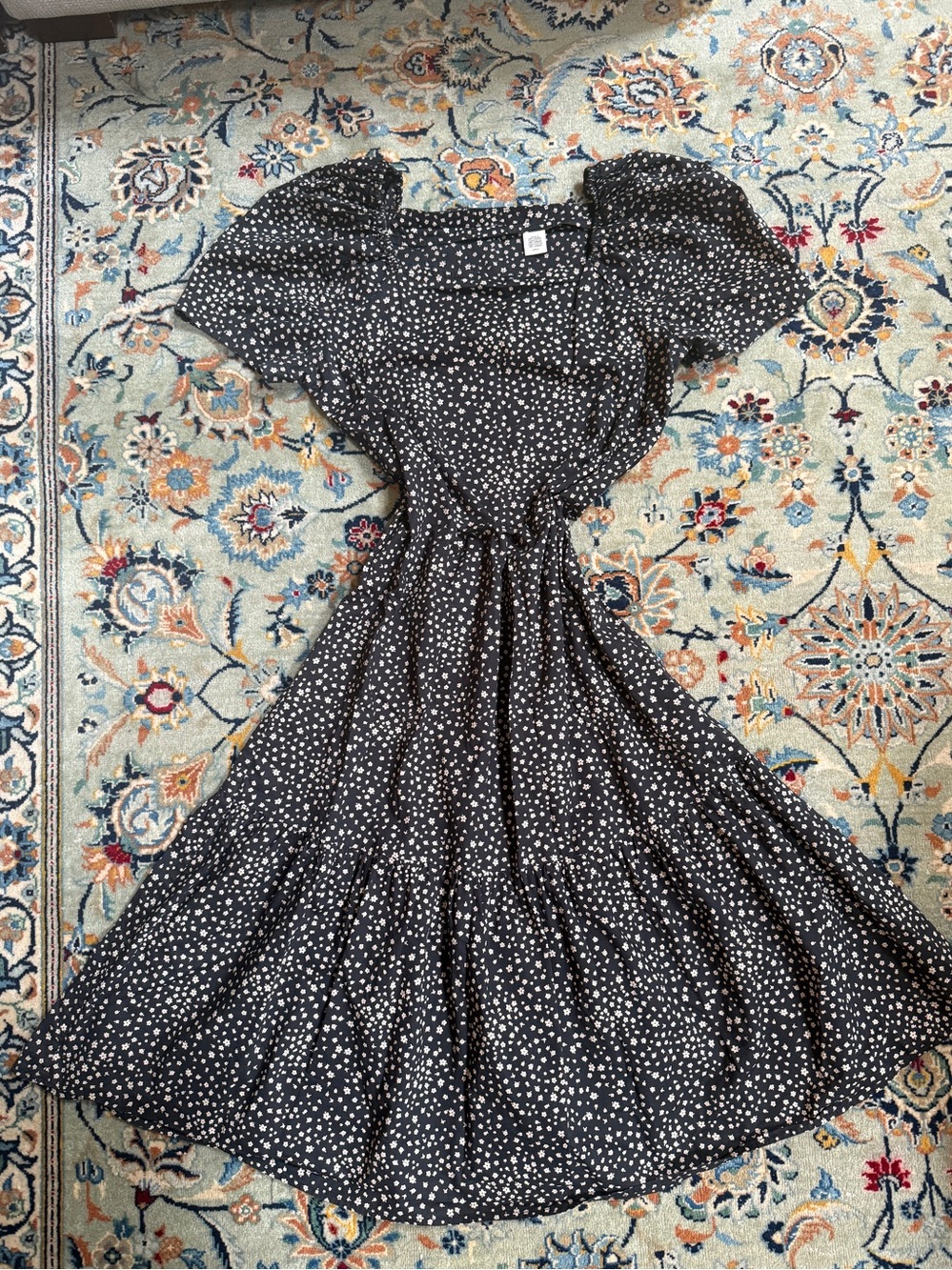 Black floral pattern/Polka Dot Puff-Sleeve Midi Dress French country
